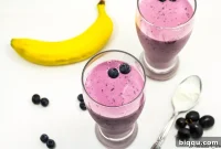 Vibrant 4-Ingredient Purple Smoothie