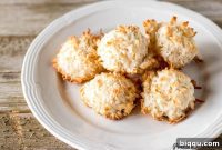 Chewy Coconut Macaroons Made Easy