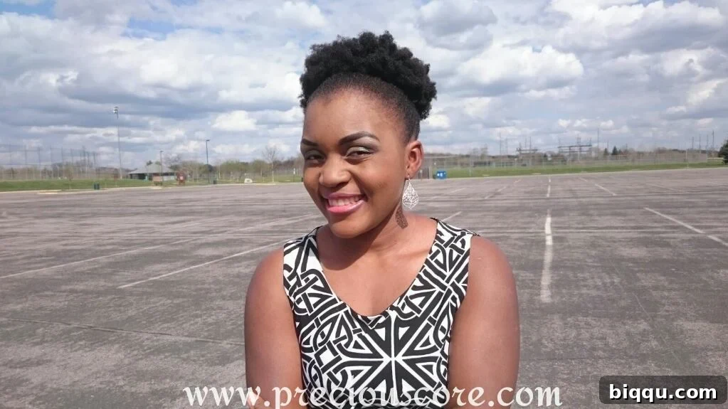 Author's current natural hair length, showing healthy growth