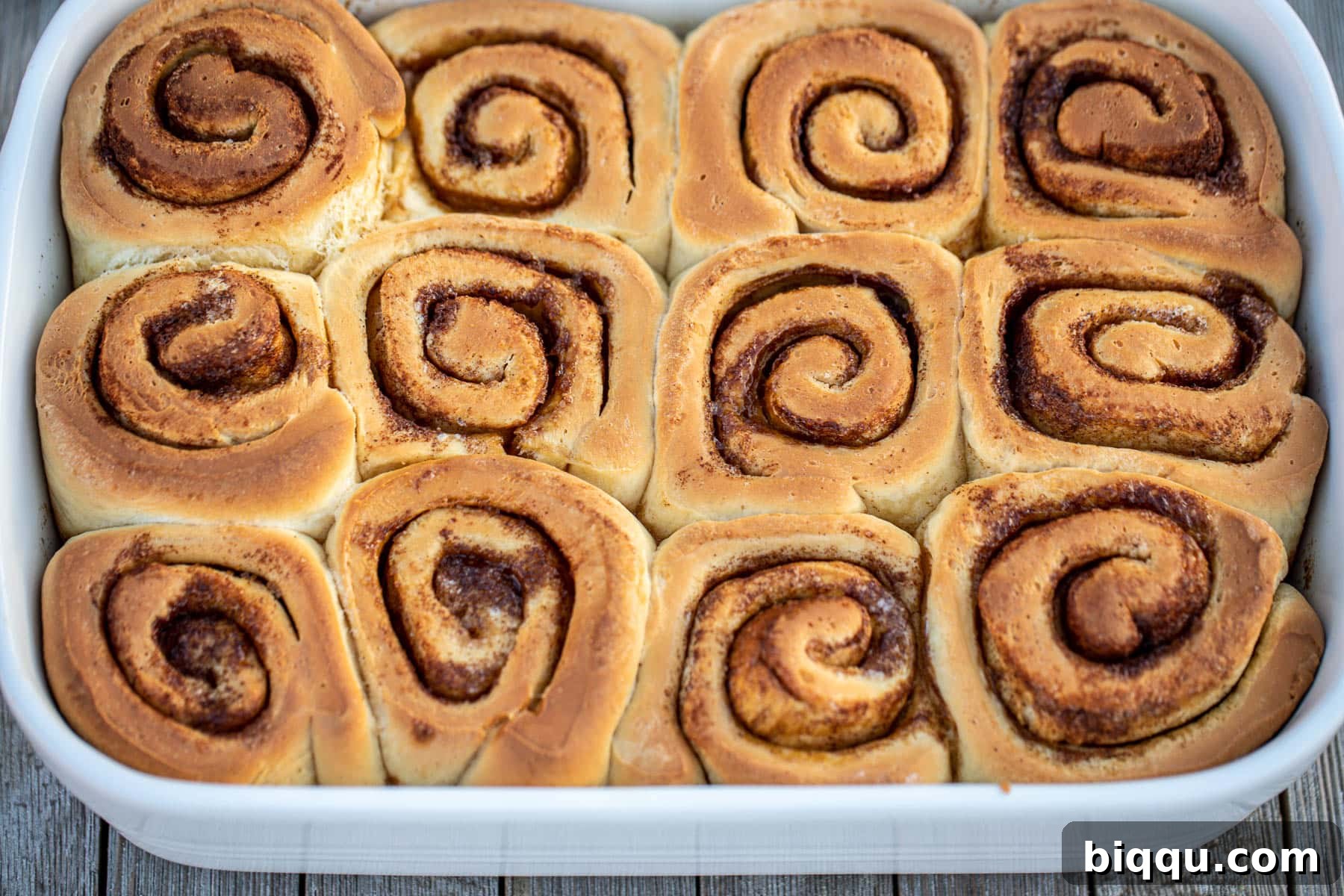 Landscape picture of baked cinnamon rolls
