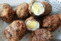 Savory Sausage-Wrapped Eggs