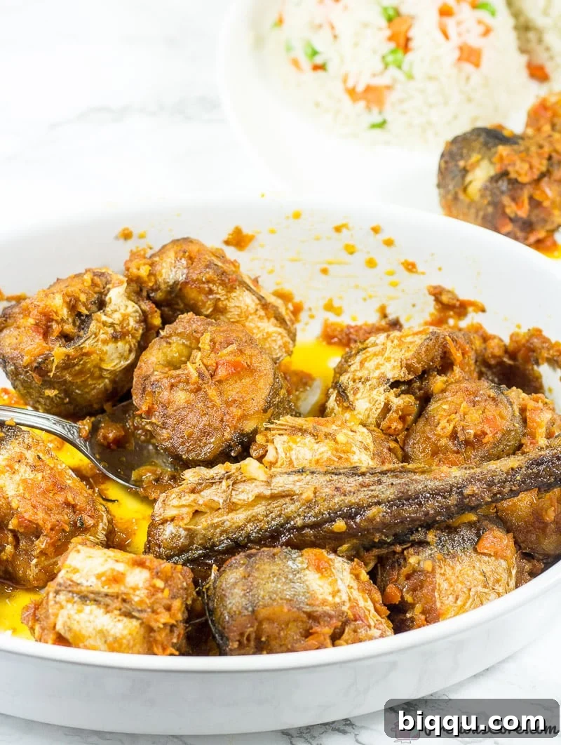 How to make Nigerian peppered fish with a rich sauce.