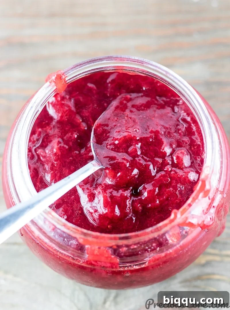 Collage with text "Healthy Strawberry Jam No Sugar, No Pectin, and Gluten Free.", emphasizing key health benefits.