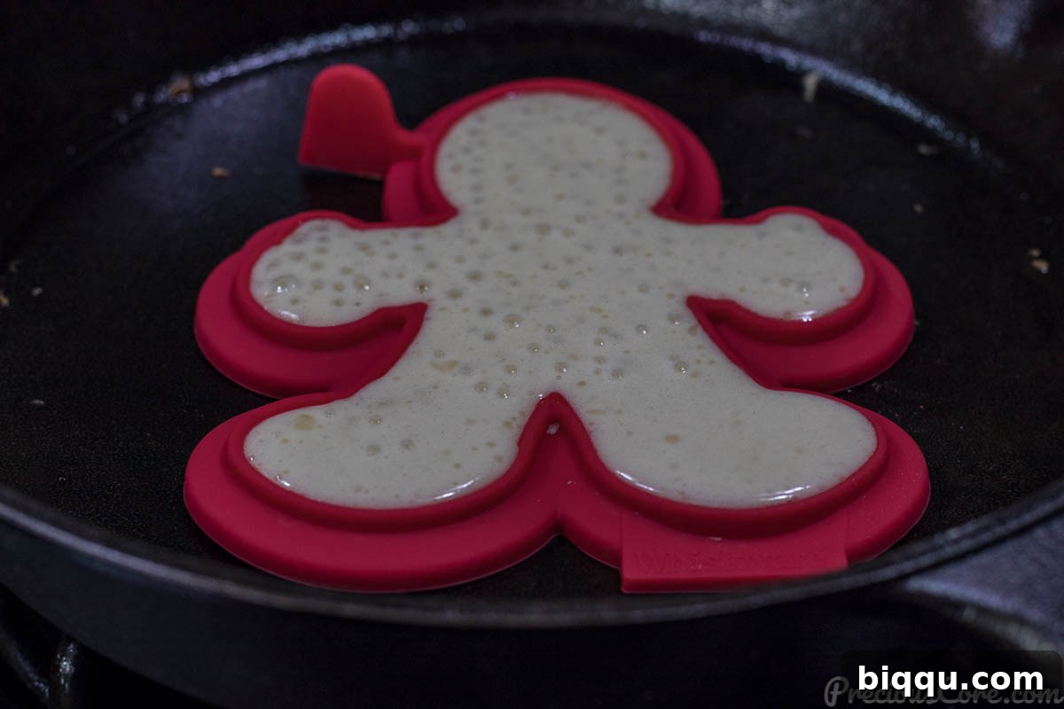 Pancake Recipe for Kids: Cooking with fun shapes